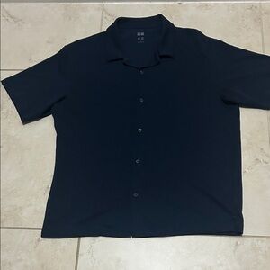 Uniqlo Dark Blue Casual Button Down Shirt
